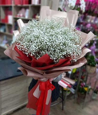 Букет цветов из: Гипсофила в Майский