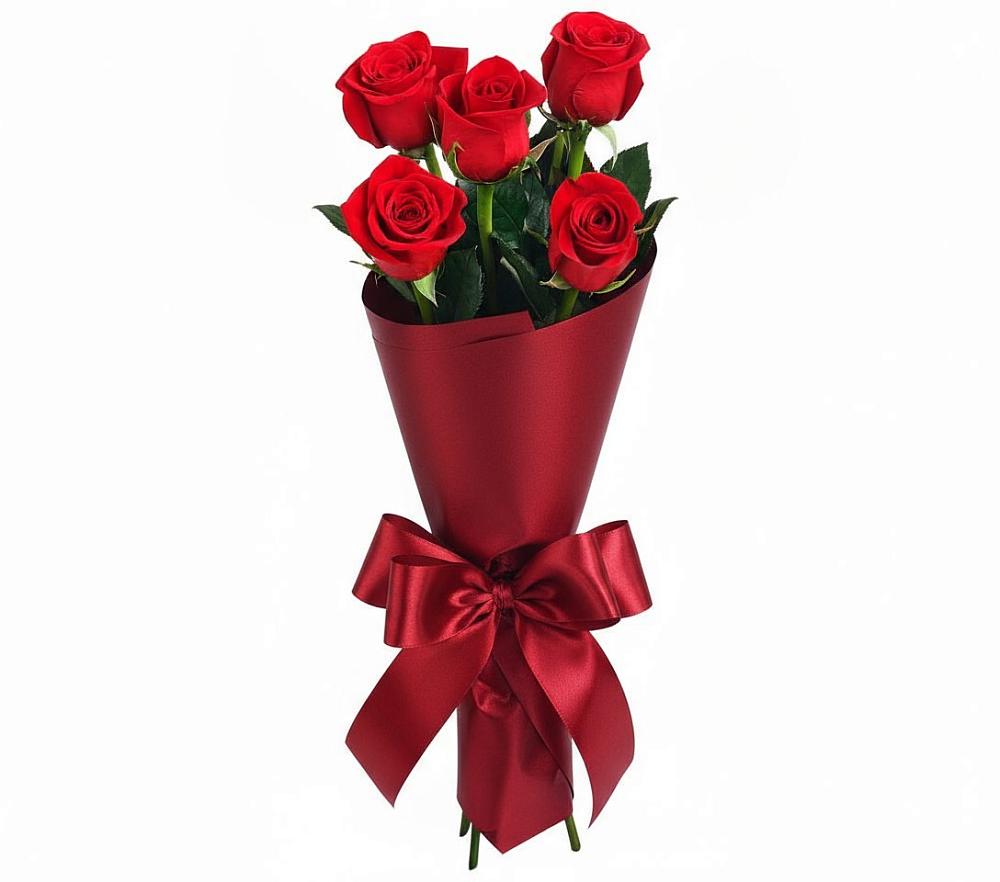 Букет 5 Красных роз Эдлесс Лав в Майский