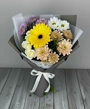 Букет цветов из:  Розы, Герберы и Хризантемы в Майский
