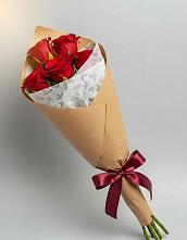 Букет цветов из:  Розы в Майский