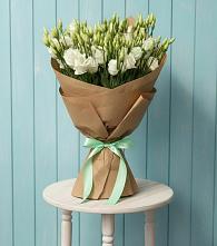 Букет цветов из:  Лизиантусы в Майский