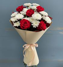 Букет цветов из:  Розы и Хризантемы в Майский