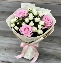 Букет цветов из:  Розы в Майский