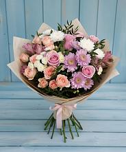 Букет цветов из:  Хризантемы, Розы и Альстромерии в Майский