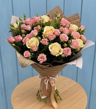 Букет цветов из:  Розы в Майский