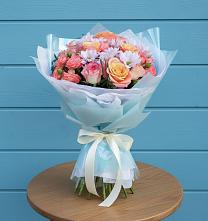 Букет цветов из:  Хризантемы и Розы #REPLACE_PRED# Майский