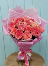 Букет 15 Розовых роз Равель в Майский